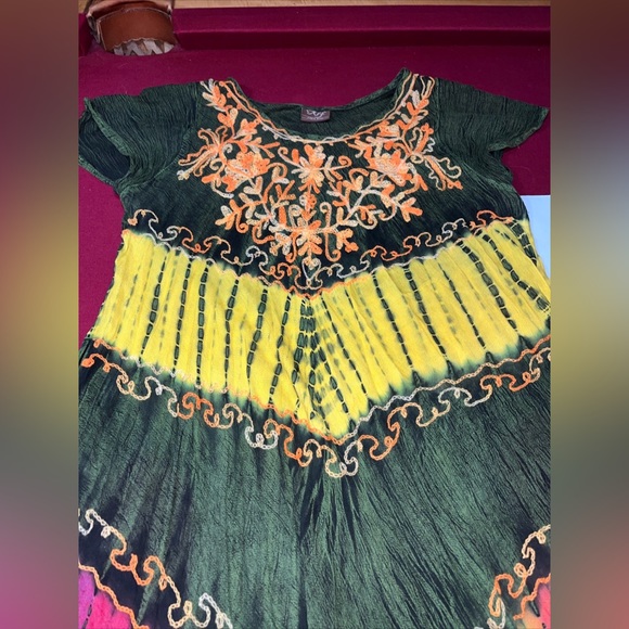 Green FESTIVAL GYPSY Flowy rayon DRESS NF Free Size COLORFUL Embroidered Tribal - Picture 7 of 16